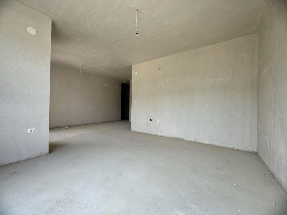 Продава се Тристаен апартамент в Асеновград - 100 кв.м за 900 €/кв.м - Снимка #3