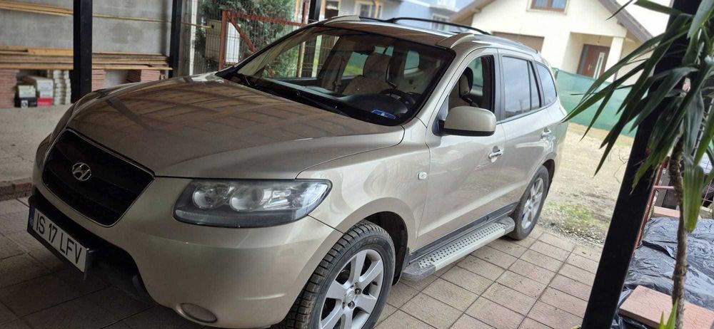Hyundai Santa Fe II in conditie buna