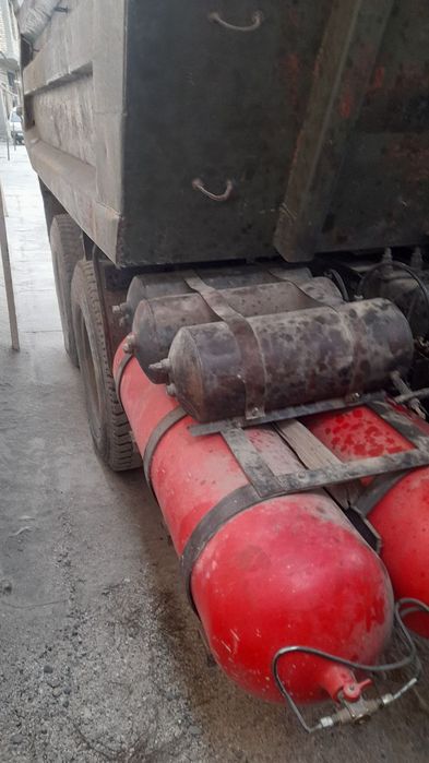 Камаз самасвал газ