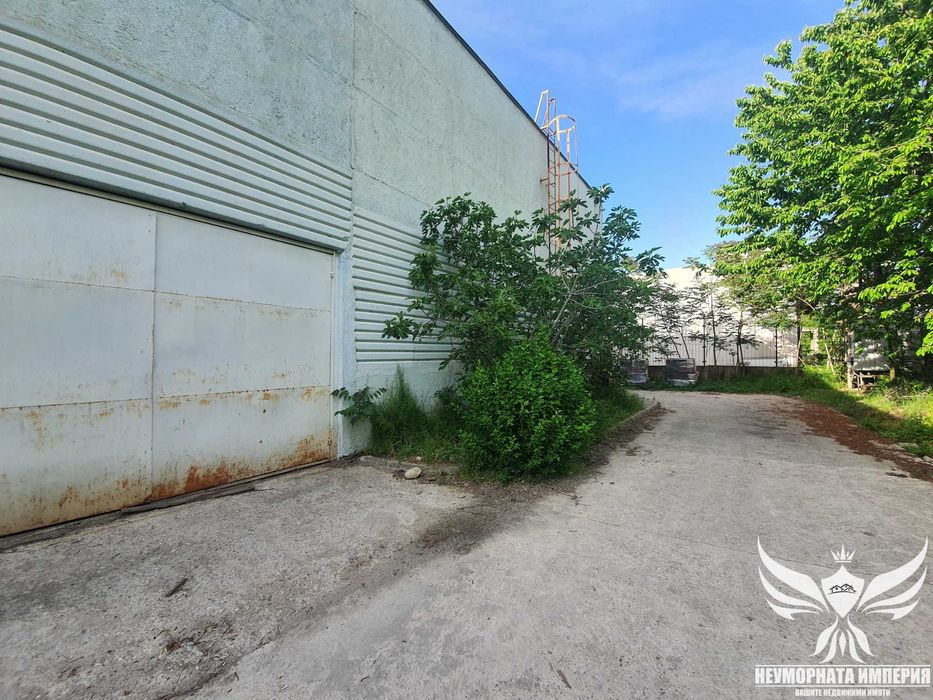 Дава се под наем Склад в Асеновград - 1100 кв.м за 2194.02 € - Снимка #9