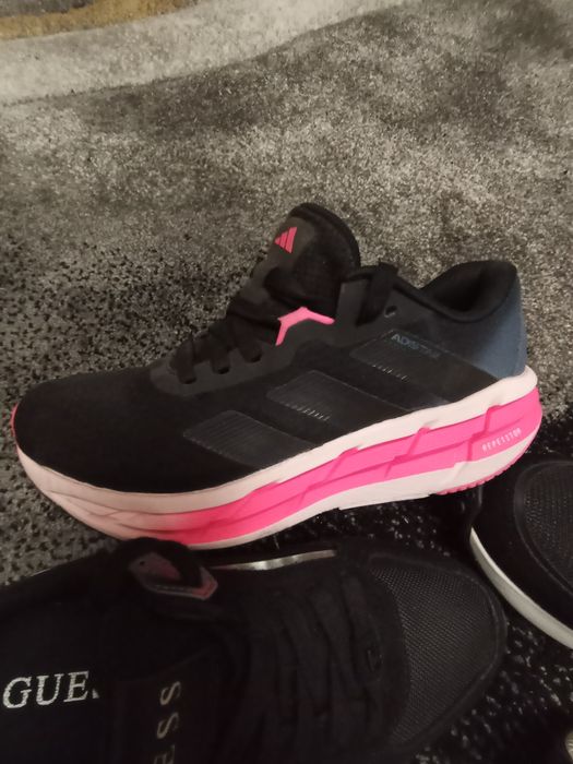 Дамски обувки и маратонки номер 37