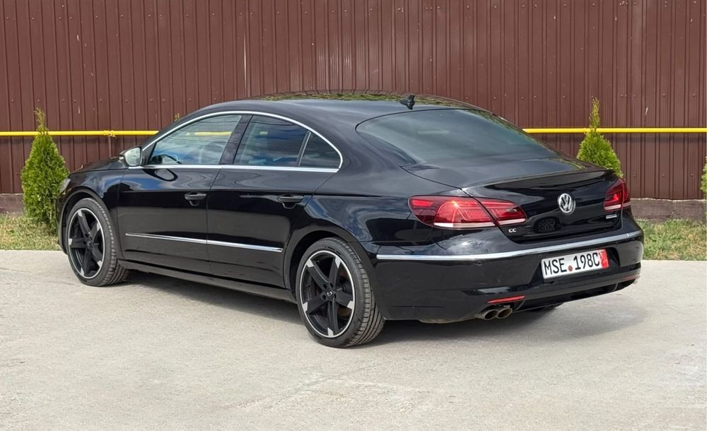 Volkswagen Passat CC 2015 cutie automata DSG Recent adus