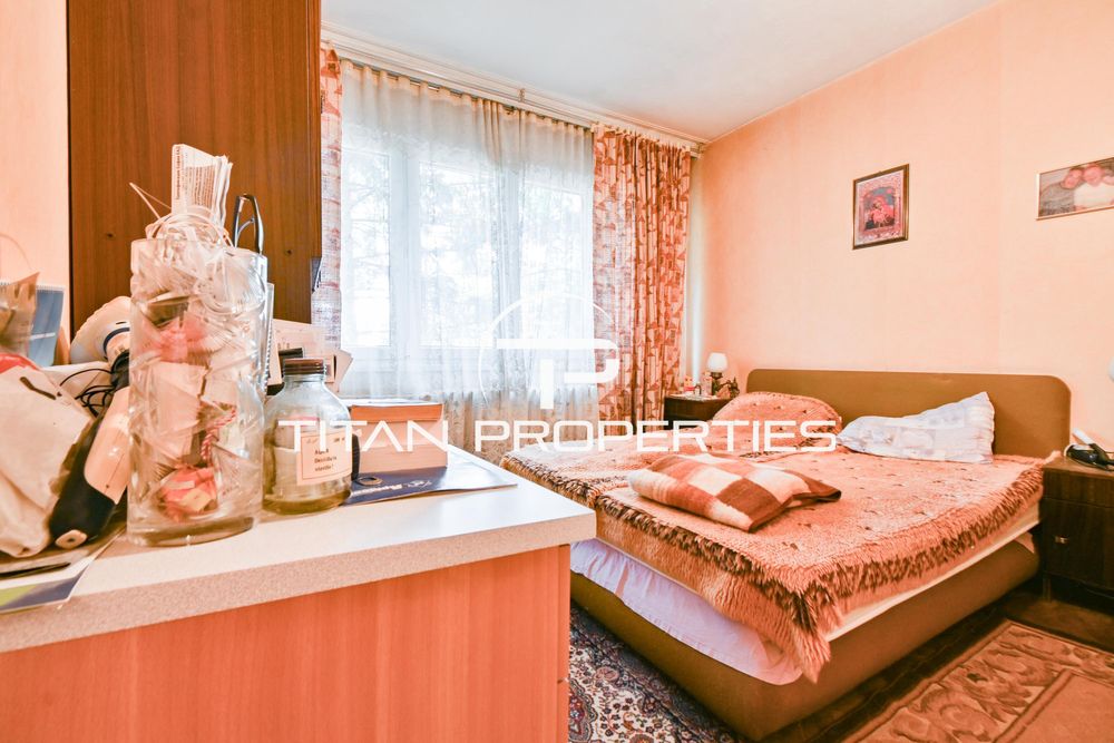 Продава се Тристаен апартамент в София, Гоце Делчев - 87 кв.м за 4023 €/кв.м - Снимка #6