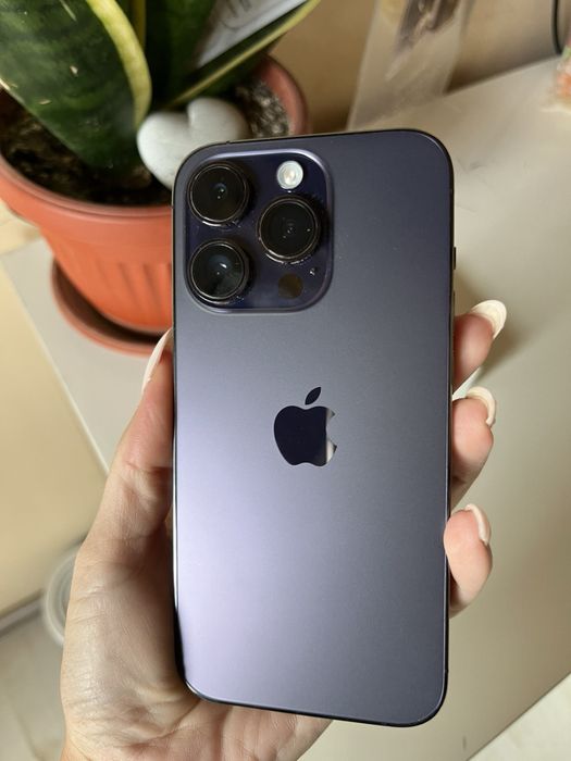 iPhone 14 pro 256g