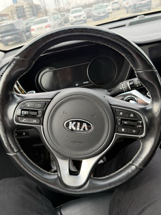 De vanzare Kia eNiro 150kw model 2021