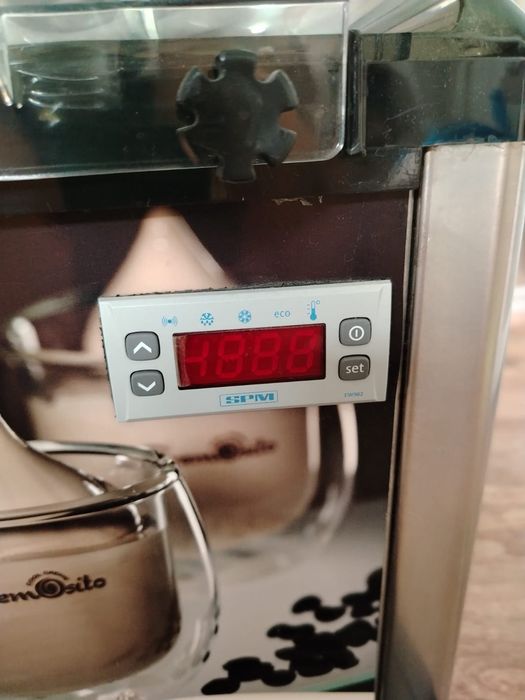 Aparat pentru creme reci și granita Natfood SPM