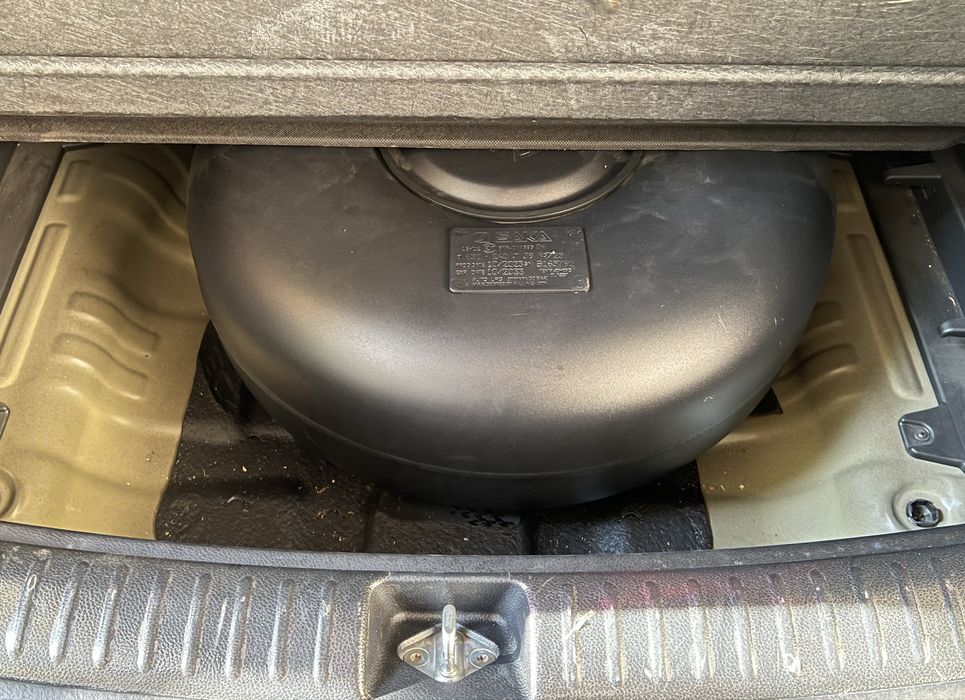 Киа Селтос 2021 г premium (full) комплектация 20.600$ СРОЧНО!