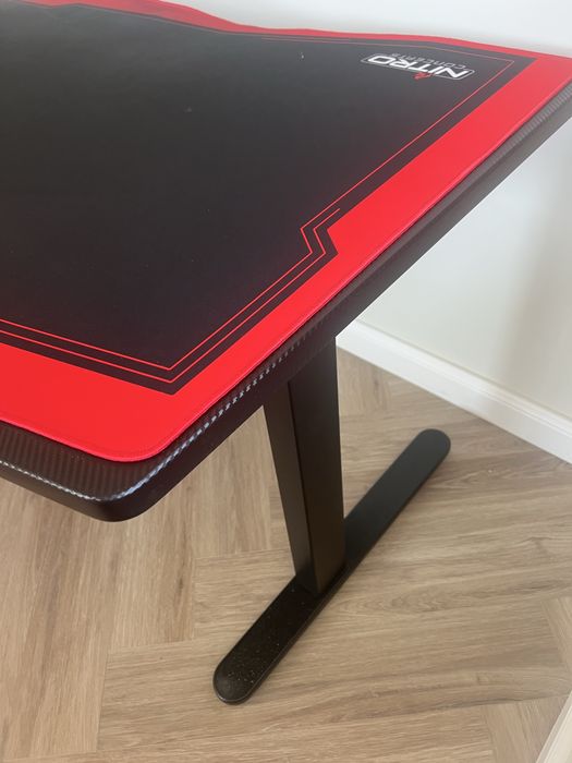 Masa gaming Nitro 1210x800 mm