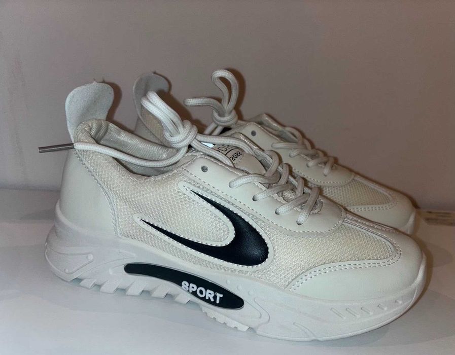 Дамски мрежести маратонки