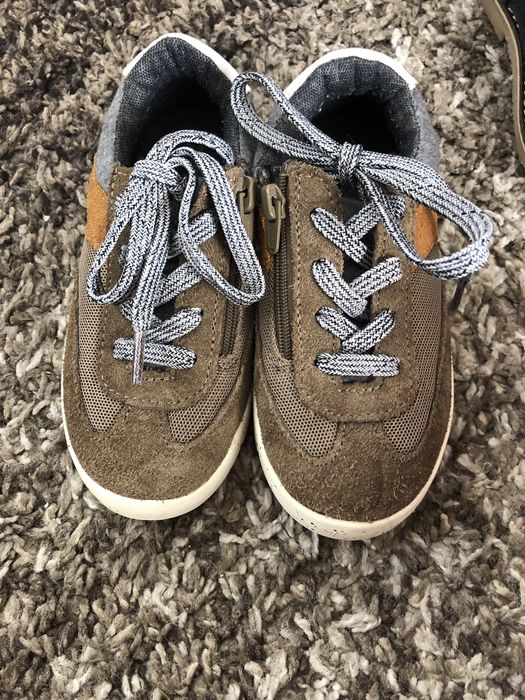 Nike,adidas,mayoral,zara,freddo