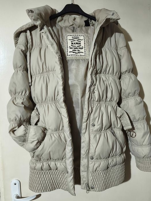 Продавам дамско яке