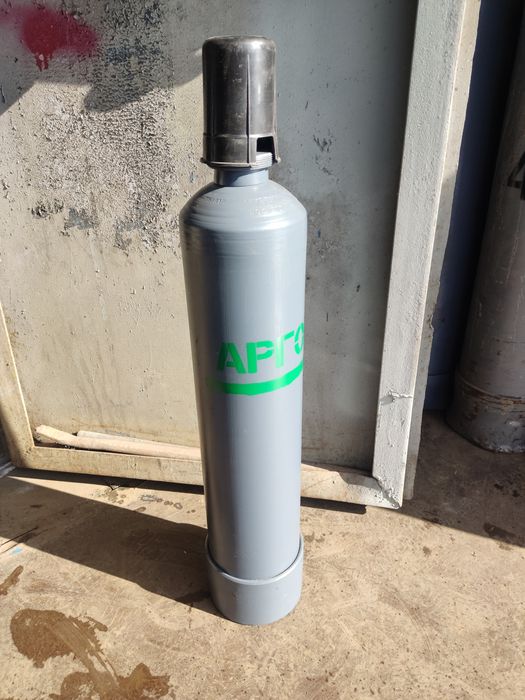 Баллоны под аргон, углекислоту.