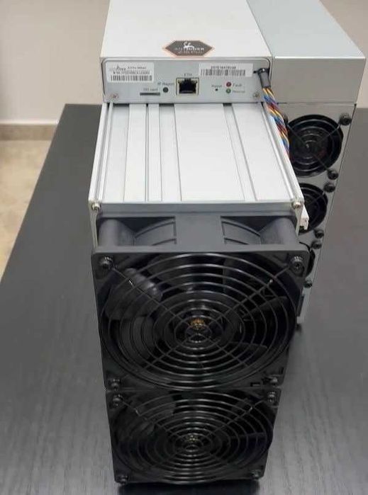 BITMAIN Antminer Z15 Pro 860k/sol 2780W – чисто нов майнер с гаранция