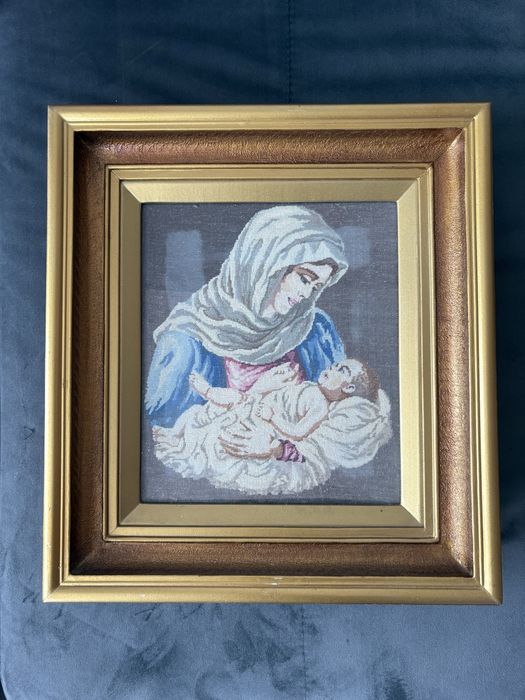 Гоблен “Майчина усмивка”