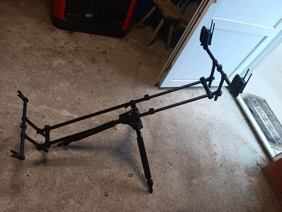 Vand Rod pod (tripod) caperlan 500