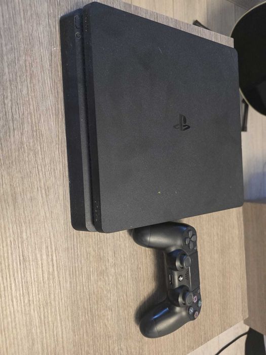 Vand Play Station 4