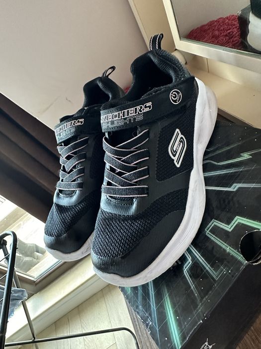 Маратонки Skechers