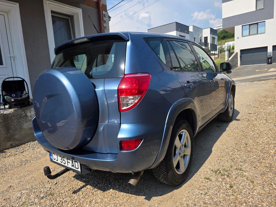 Vand Toyota Rav 4 D-Cat  2.2 4x4