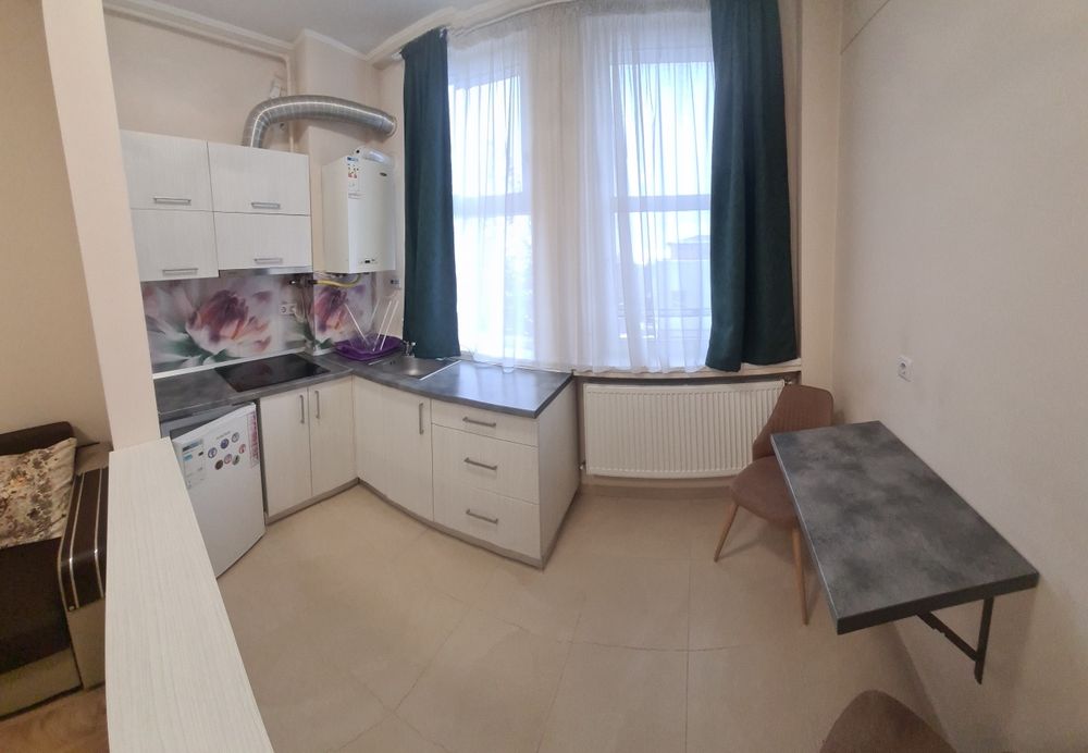 Închiriez garsoniera