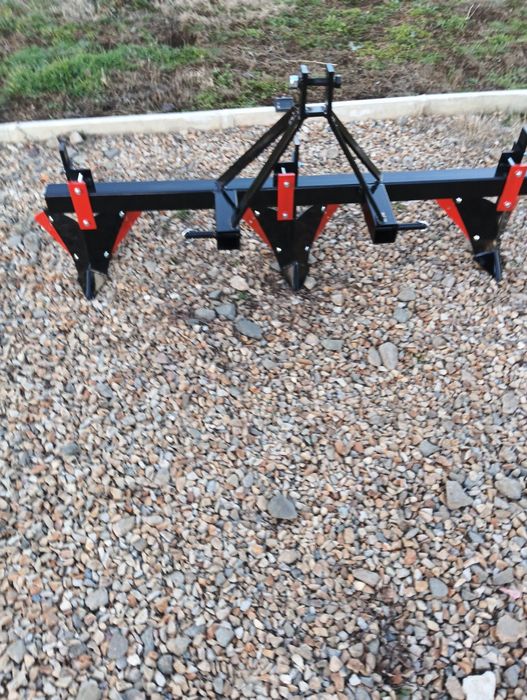 Браздир тройка за малък трактор