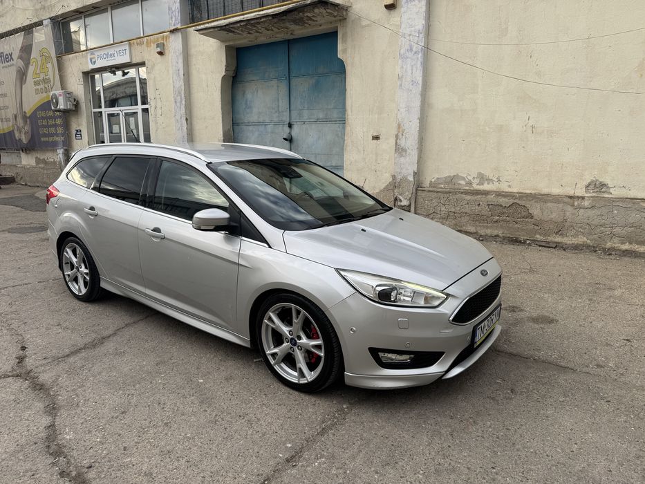 FORD Focus 2016 — imagine 5