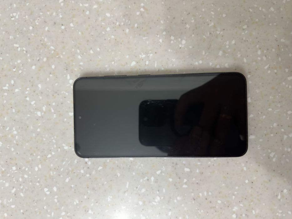 Продам телефон Galaxy S23