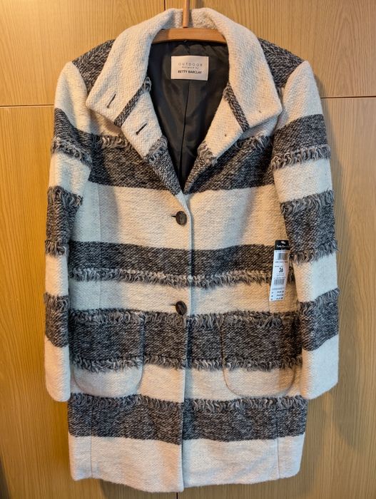 Pardesiu mărimea 42/M cu lână