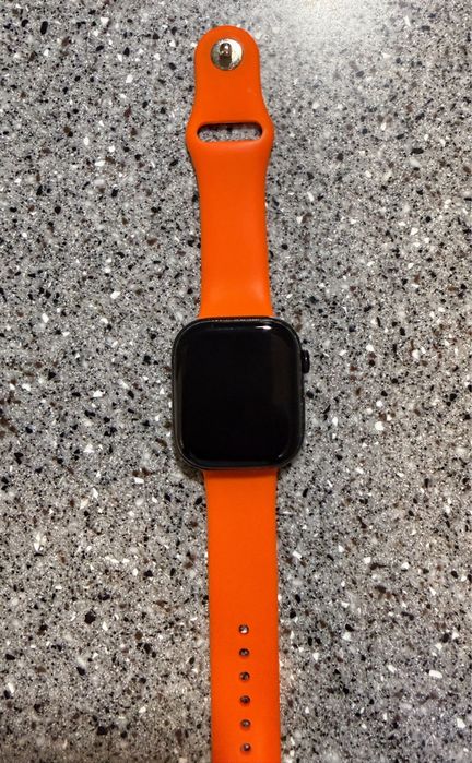 Продам Apple Watches 10
