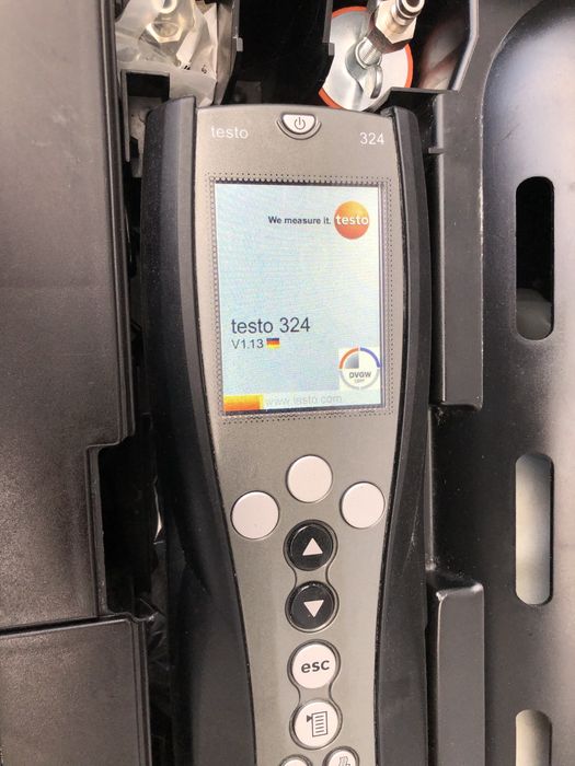 testo 324 - Instrument pentru măsurarea presiunii și identificarea scurgerilor de gaz