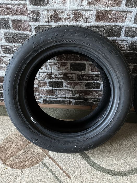 Продам шины в отличном состоянии .