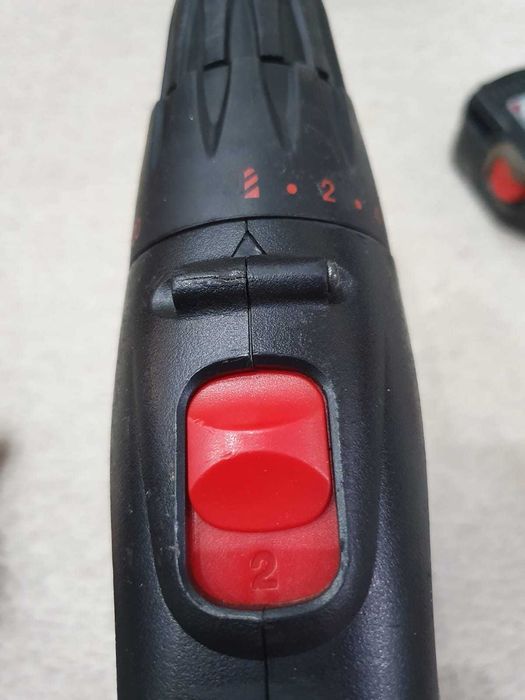 Autofiletanta Wurth Master BS 96-A cu 2 acumulatori si incarcator