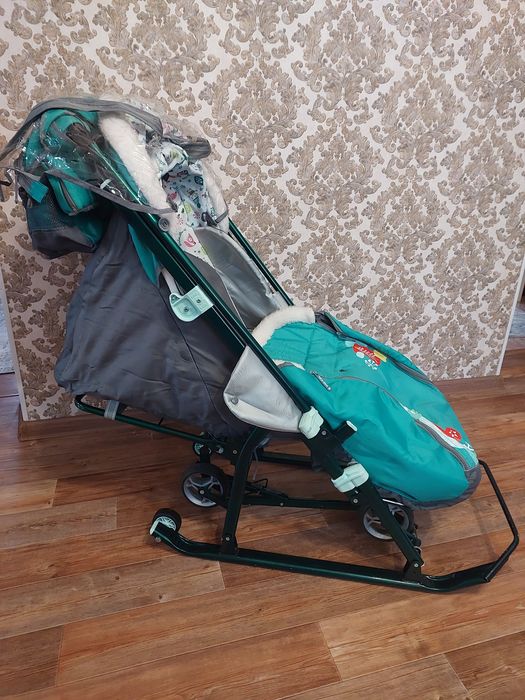 Продам санки коляска