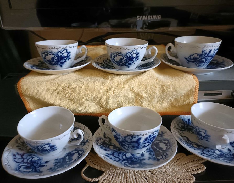 SERVICI CAFEA COBALT Portelan romaneac