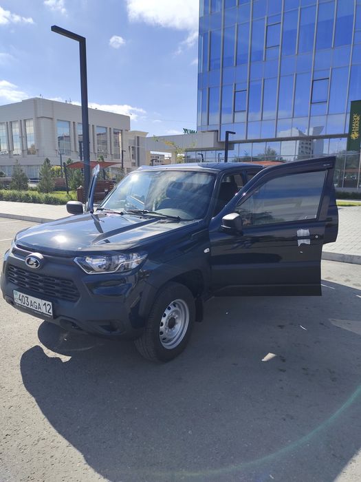 Ваз лада нива тревал