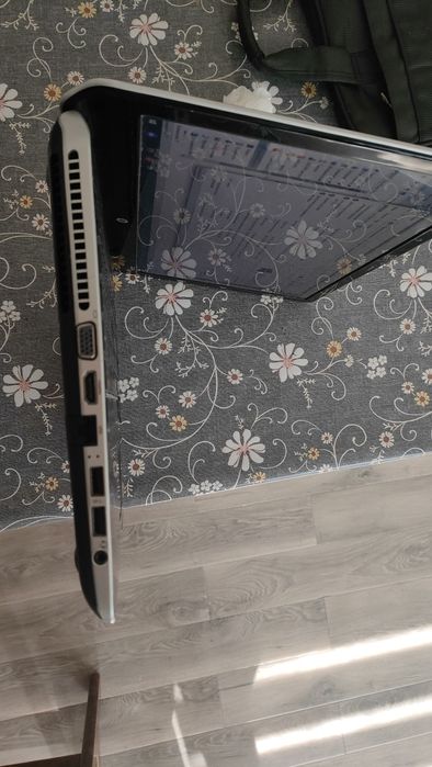 Продаю ноутбук в хорошем состоянии