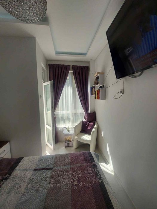 Дава се под наем Тристаен апартамент в София, Център - 68 кв.м за 797.64 € - Снимка #8