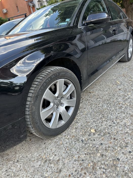 ауди А8 гуми джанти 18