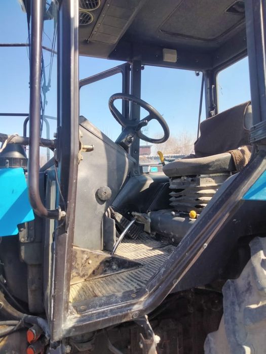 Продаётся трактор