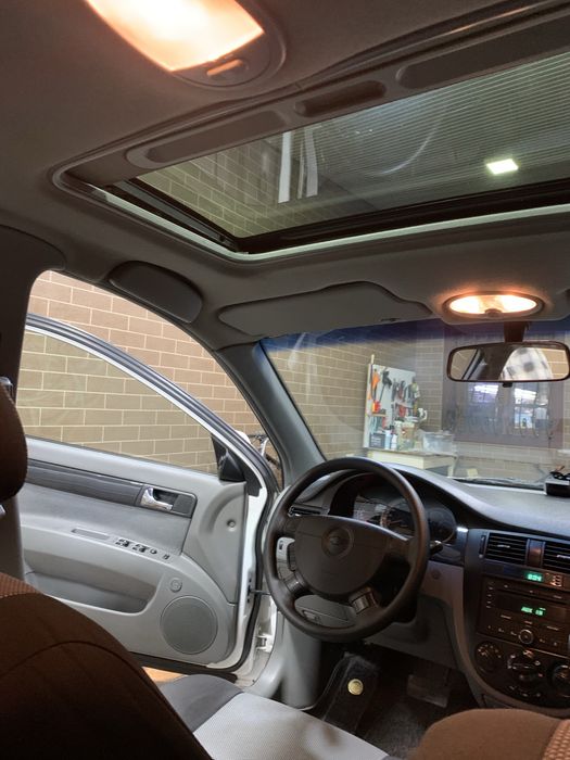 Продаю свою ласетти