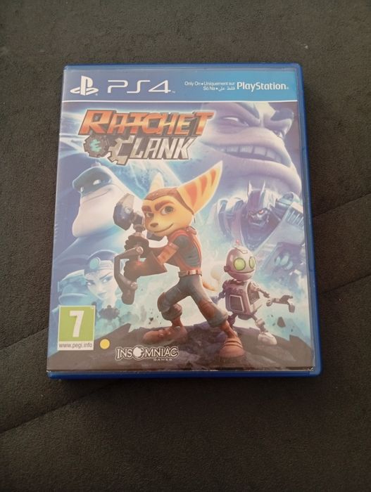 Продам игру на Сони плестейшен4 Ratchet Clank