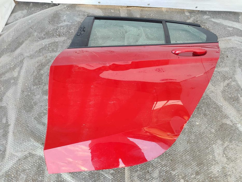 Ușă Spate Stânga BMW Seria 1 F40 Hatchback Roșu (A75) 41528737063 / 8737063 2020 / [2019-2023] / (11Z)