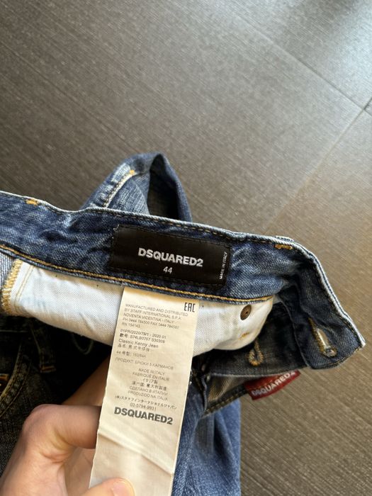 КАТО НОВИ 100% оригинални Dsquared2 дънки 44 размер