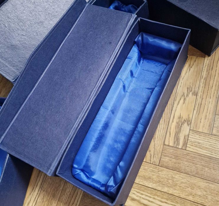 SET 10 cutii / ambalaje -carton gros bleumarin