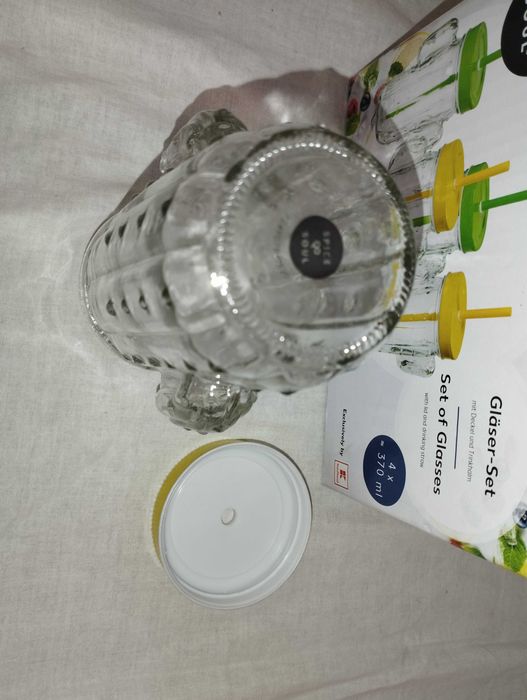 Чаши Cacti - кактуси 370мл с капаче и сламка