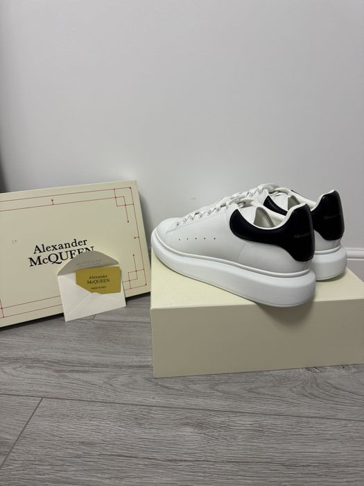 Alexander McQueen Sneakers White/Black