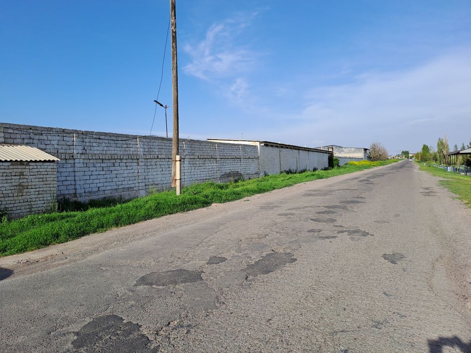 Кибрайский р-н! Про-ся 3,5-га не жилой под производство земельный учас