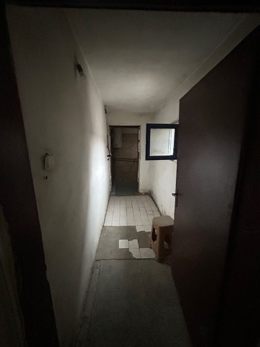 Къща на 2 етажа с мазе, гараж и кладенец – с. Крушето