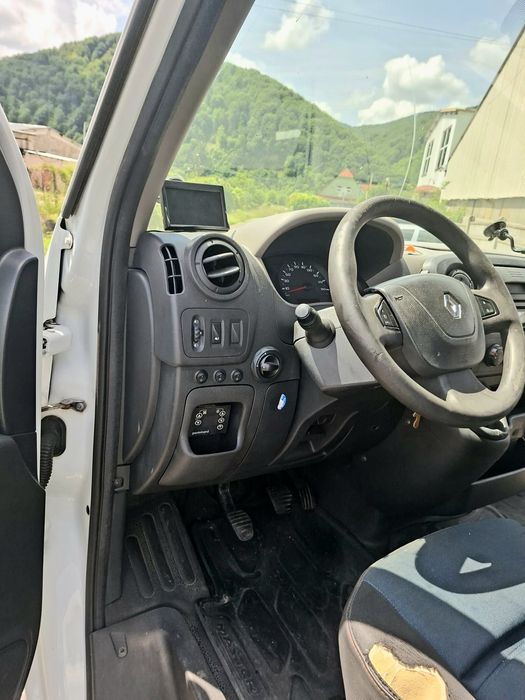 Renault Master 2.3 DCI 8+1 locuri