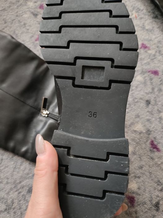 Продам зимние сапоги