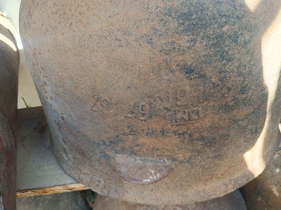 Казан чугунный на 50л